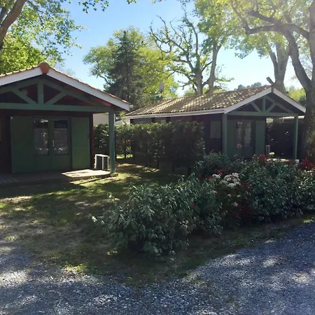 Camping Las Chancas * Sainte-Eulalie-en-Born